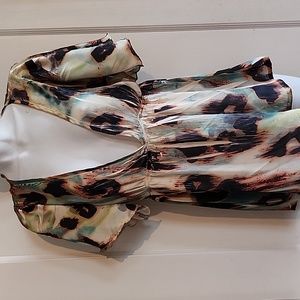 Pretty Good Pullover Blouse